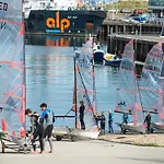 BizStay Harbour I Scheveningen Apartments