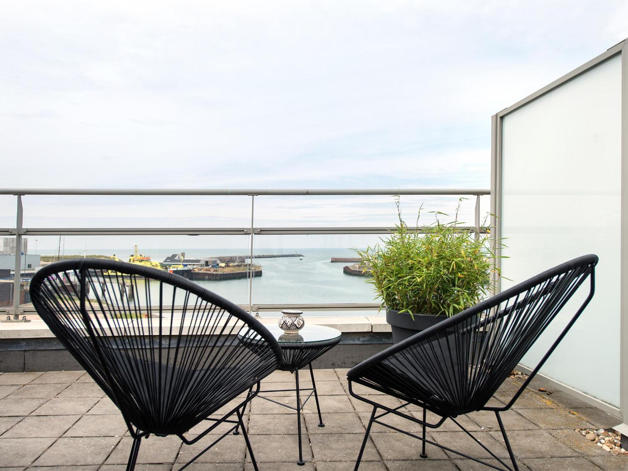Bizstay Harbour I Scheveningen Apartment Den Haag