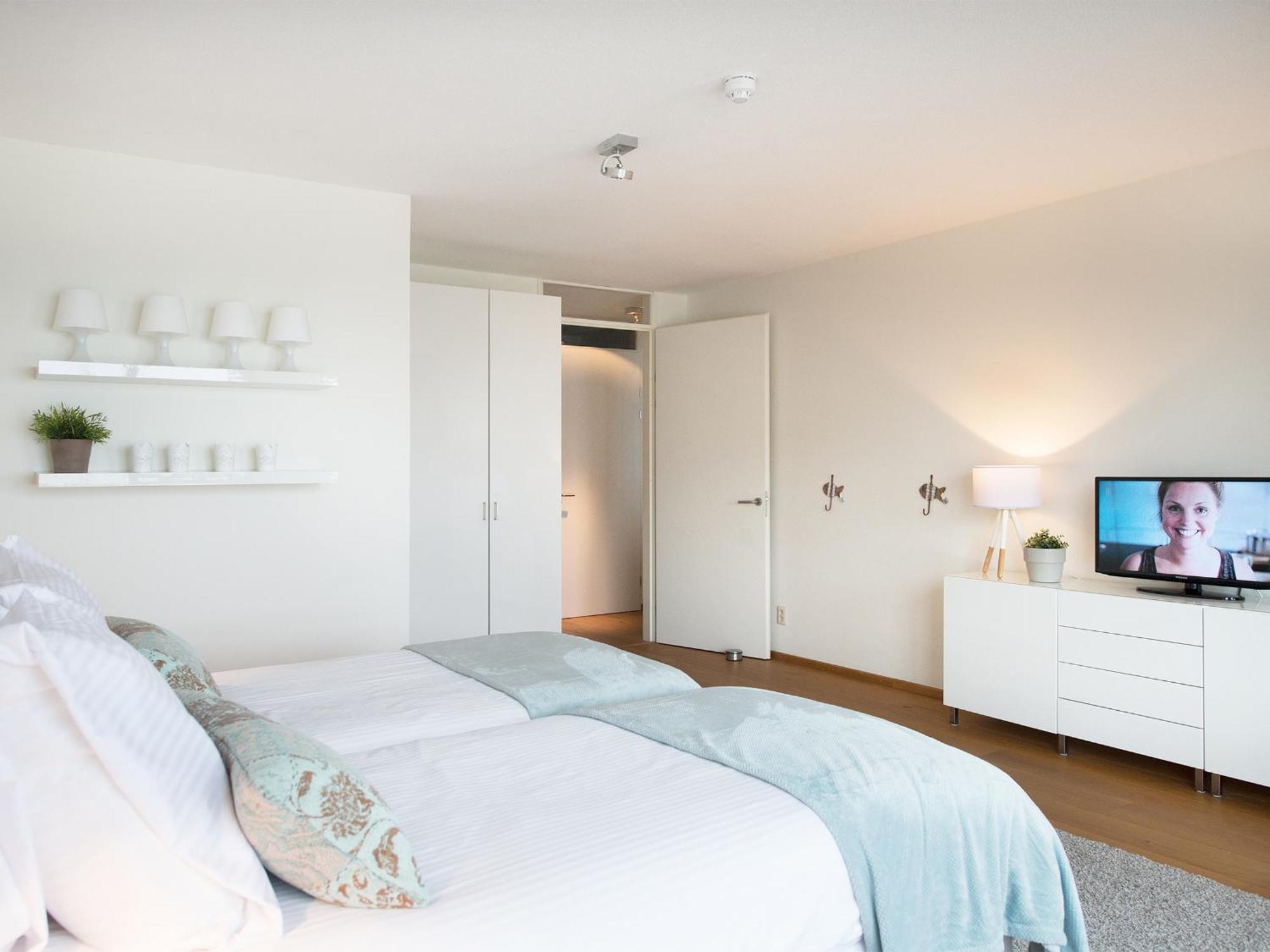 Bizstay Harbour I Scheveningen Apartment *